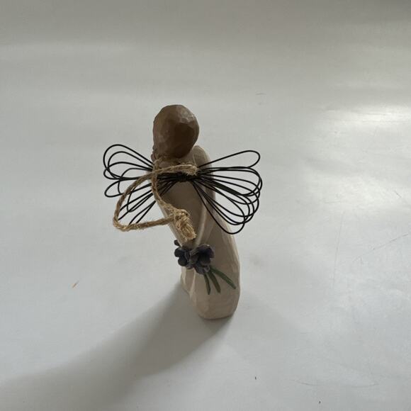Willow Tree Thank You 5.5" Angel Purple Flowers Figurine - Picture 2 of 7
